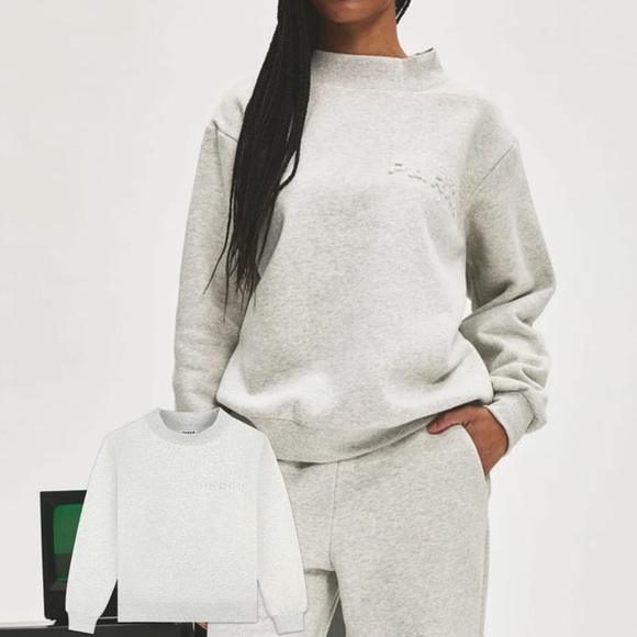 Parke Tops - NWT Parke Classic Gray Embossed Mockneck Sweatshirt Size S/M